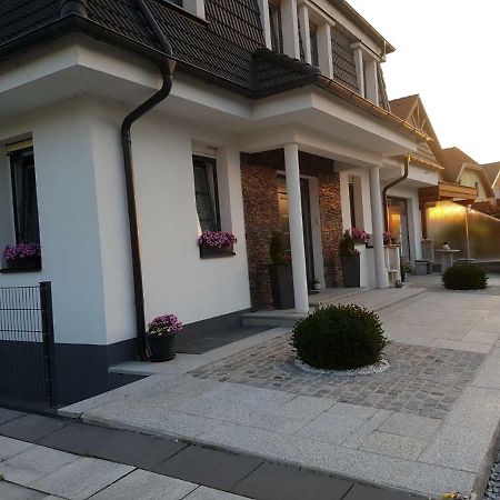 K40 Διαμέρισμα Gerasdorf bei Wien Εξωτερικό φωτογραφία